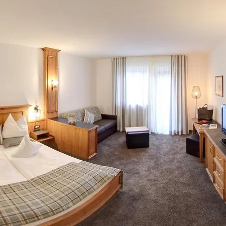 Hotel Matill - Timeless Boutique Retreat
